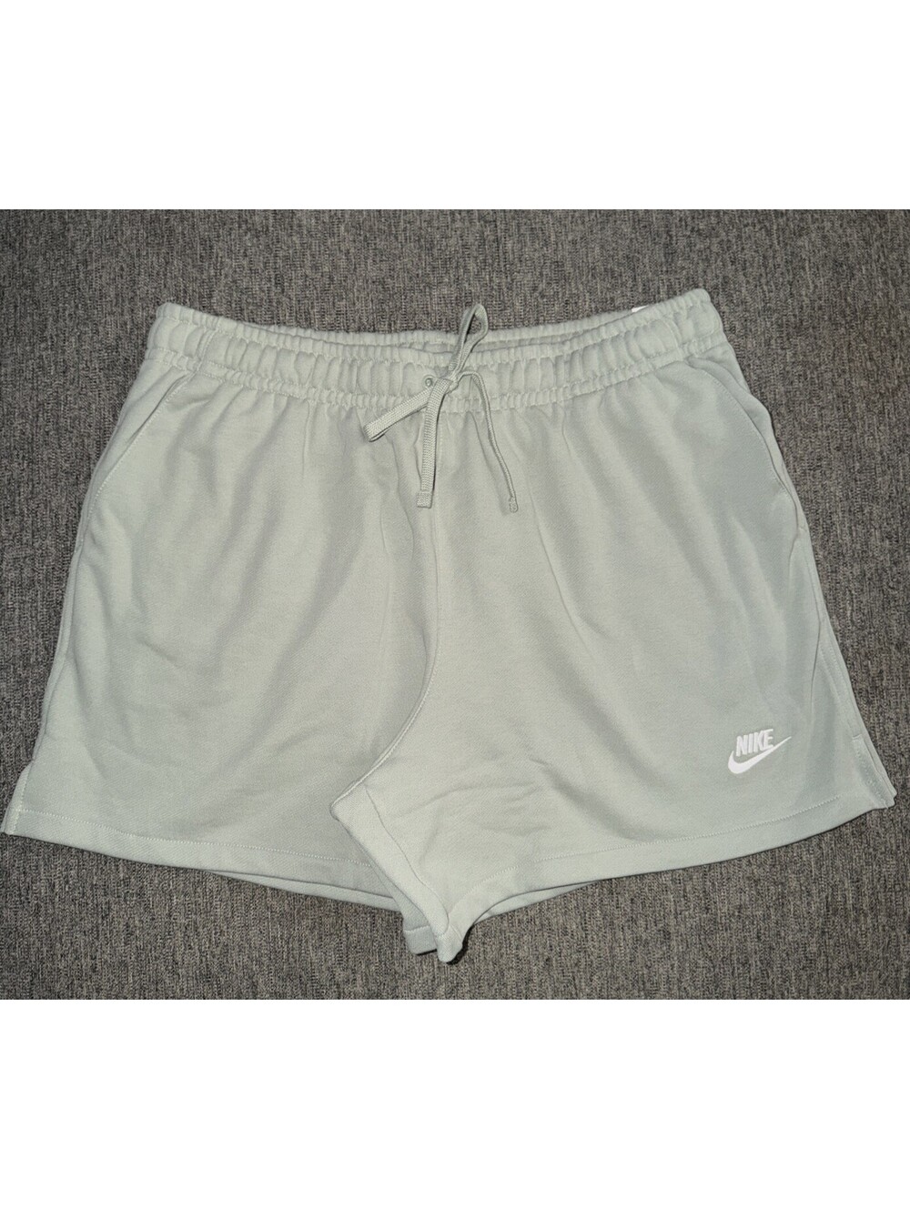 Nike Club Men’s Sz. XL French Terry Flow Shorts Jade Horizon/White DX0731-370